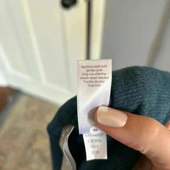 Athleta Cardigan oversized XS - Picture 6 of 6